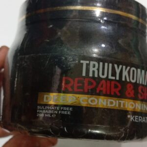 (NW00025) TrulyKomal | Nourishing & Restoring Hair Mask | 250ml - Image 5