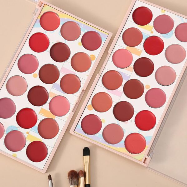 Moccallure Professional 18-Colors Lipstick Kit – Long-Lasting, Hydrating & Compact | Unisex Makeup Set