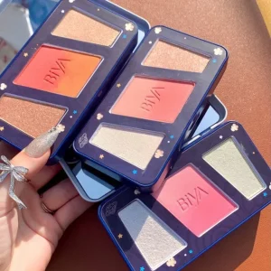 3 in 1 Colors Facial Blush Gradual Powder Blusher Shimmer Highlighter Three-dimensional Brightening Powder Blusher Palette - Biya Korean Highlighter & Blush Palette - Image 3