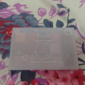 Biya Makeup High Pigmented Eyeshadow Palette Makeup Cosmetics 15 Colors Powder Glitter Eyeshadow Palette - Image 5