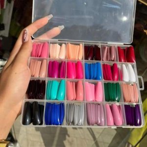 576 pcs nails with box ,Reusable Artificial nails, 24 different colours, beautiful fake nails American Nail for Girls Women Without Glow (Random color) - Image 5