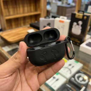 Shockproof Silicone AirPods Case - Textured Protective Skin with Keychain (Random colors) - Image 1