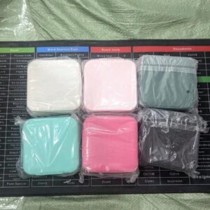 Portable Mini Travel Jewelry Box - Compact PU Leather Case with Zipper & Multi-Compartment Storage Organizer - Random Color - Image 4