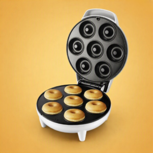 7-Piece Electric Donut Maker – Non-Stick Donut Baking Machine - Image 3