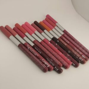 Kashee'S Creamy High Pigmented Lip Pencil - Makeup Product Designed For Personal Style And Daily Beauty Routine - Image 3